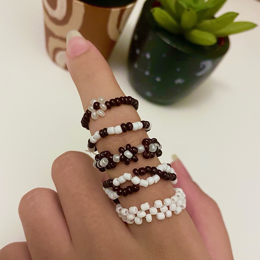 Handmade beaded rings (brown set)
